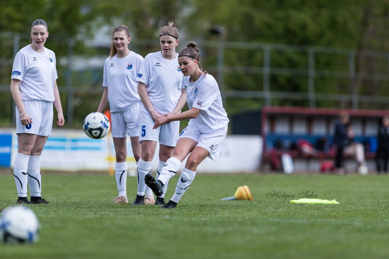 Bild 122 - wBJ VfL Pinneberg - Eimsbuettel : Ergebnis: 6:2